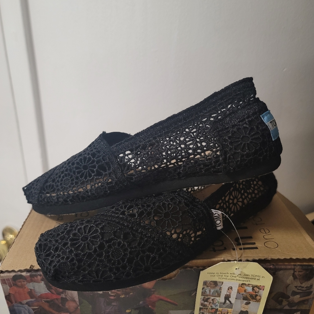 Shoe